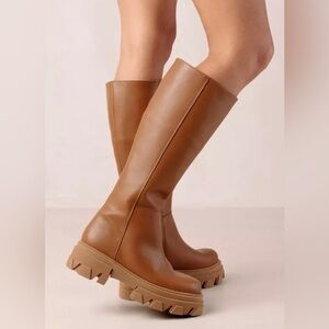 ALOHAS size 6 Chunky Platform Boots in Brown